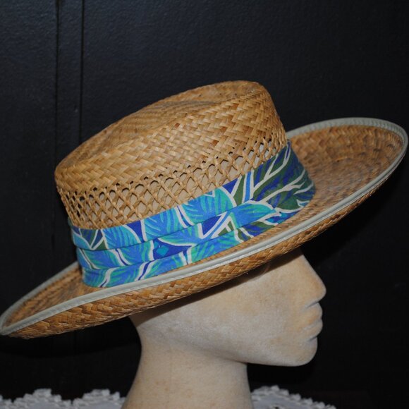 Vintage Straw Sun Hat with Tropical Fabric Band Made in USA - Picture 3 of 13